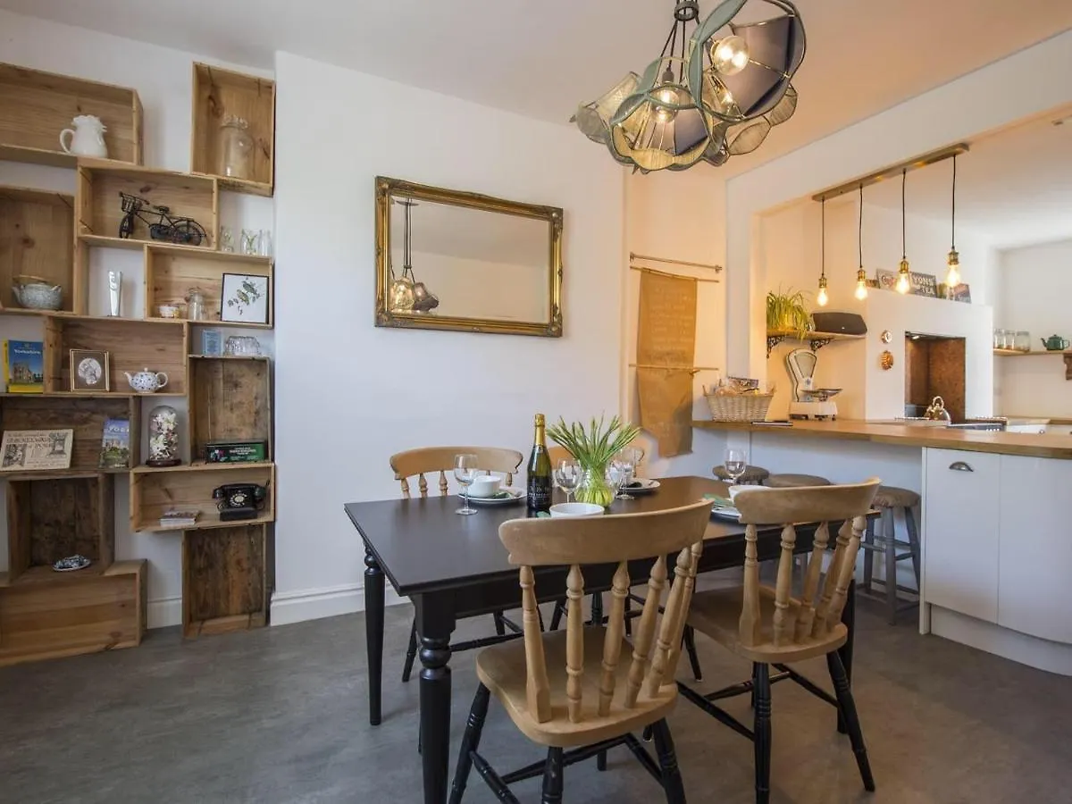 Apartament The Tansy House On Queen Street York