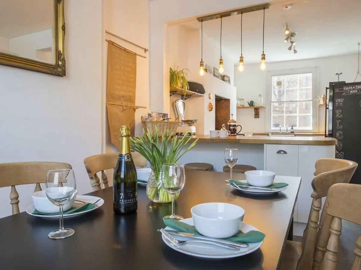 The Tansy House On Queen Street York 0*,  Wielka Brytania